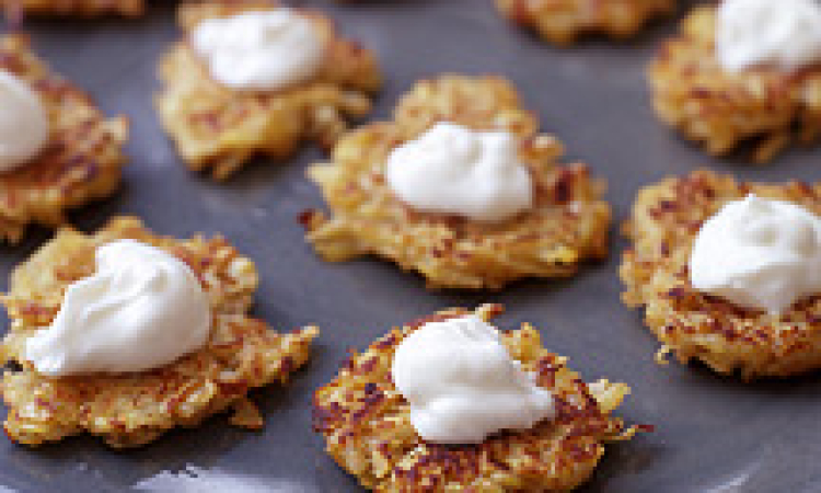 Potato and Apple Latkes (Pancakes)