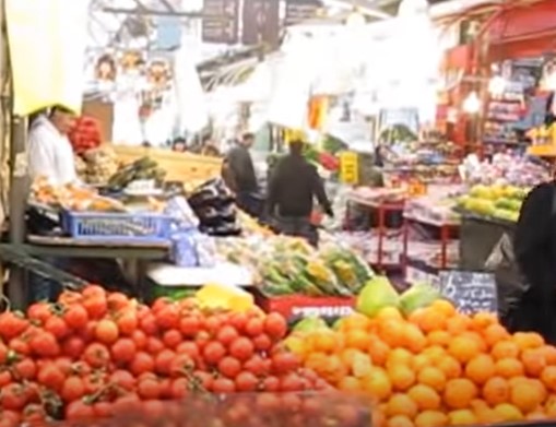 Manchane Tu B'Shvat - in Machane Yehuda - In Jerusalem - Shalom Adventure Magazine
